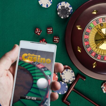 Exploring the Casino Universe: Online vs. Offline